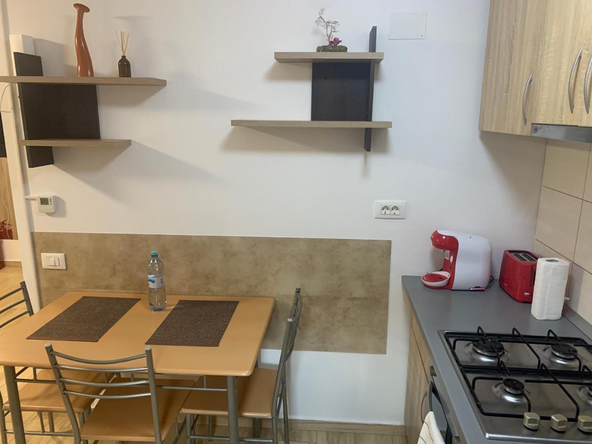 Studio Militari Residence Mr_1 Roşu Eksteriør billede